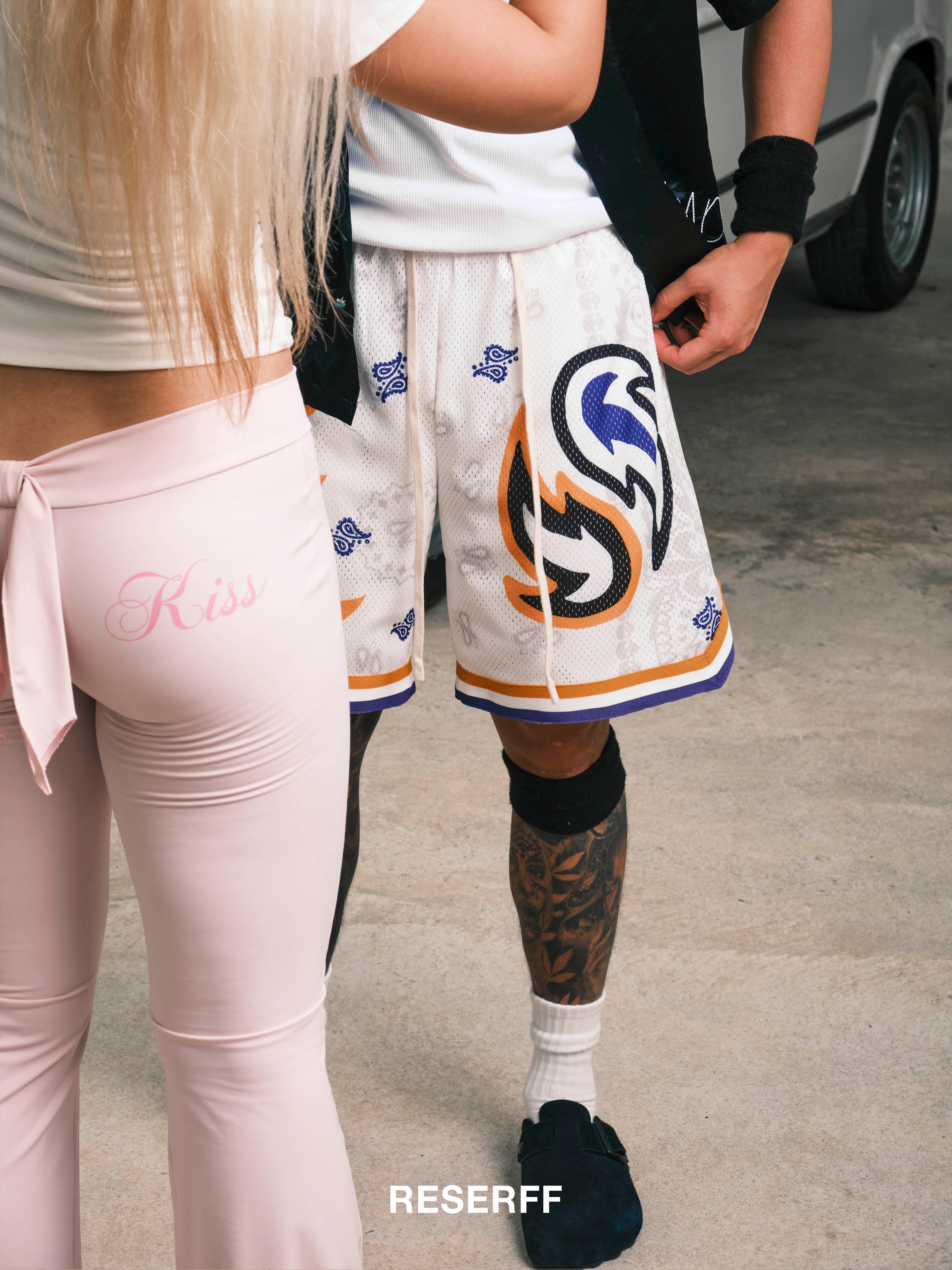 LOS ANGELES LAKERS VINTAGE FLAME PAISLEY SILHOUETTE DOUBLE-LAYER MESH SHORTS